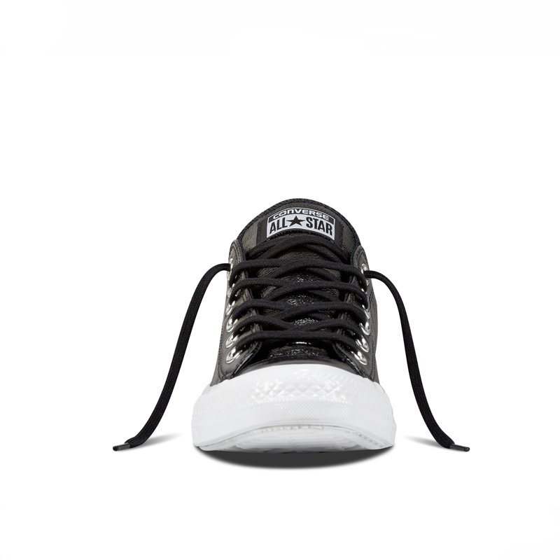 Converse Chuck Taylor All Star front
